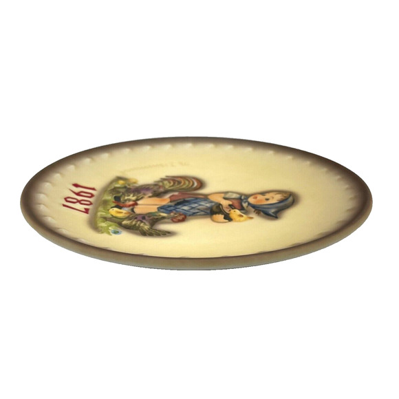 Vintage 1987 Goebel M.J. Hummel 17th Annual Plate Collectors Memorabilia Hum 283 - Picture 4 of 14